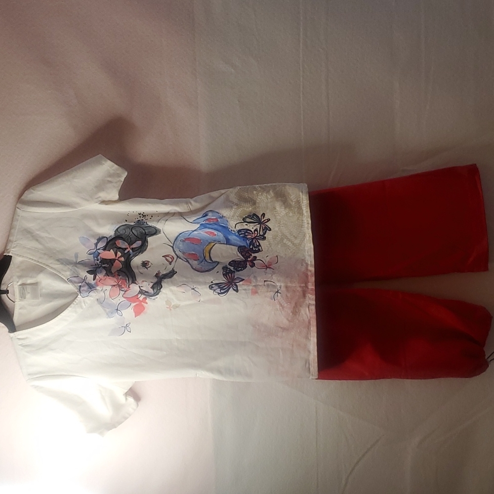 Women nursing srub top and pants set